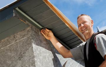 soffit installation Forward Green